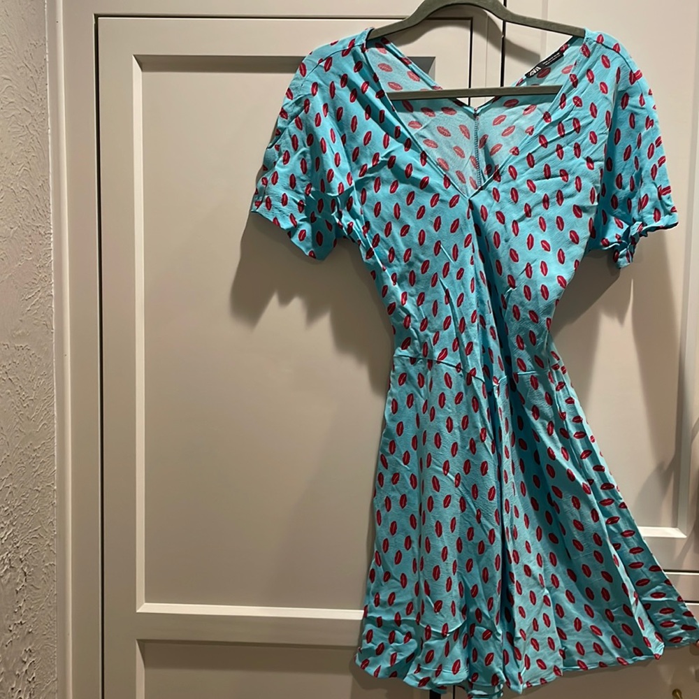 Zara dress size small